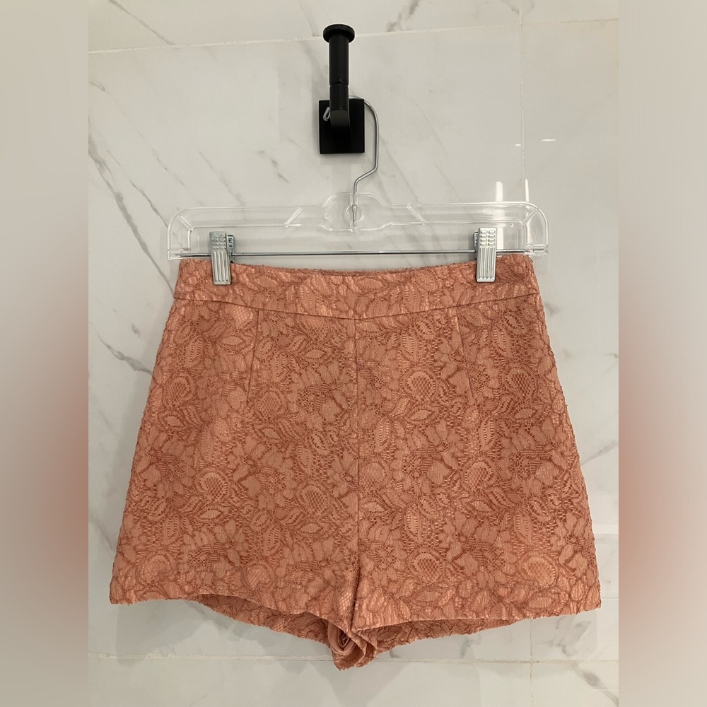 Salmon Pink Lace Shorts - Size small
